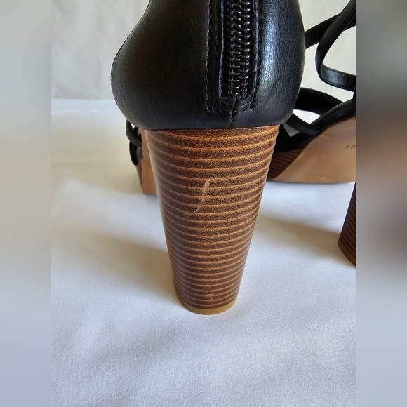 NWT Torrid Crisscross Strap Platform Heels -SAME DAY SHIP - ORDER BY 4PM PST - Picture 10 of 16